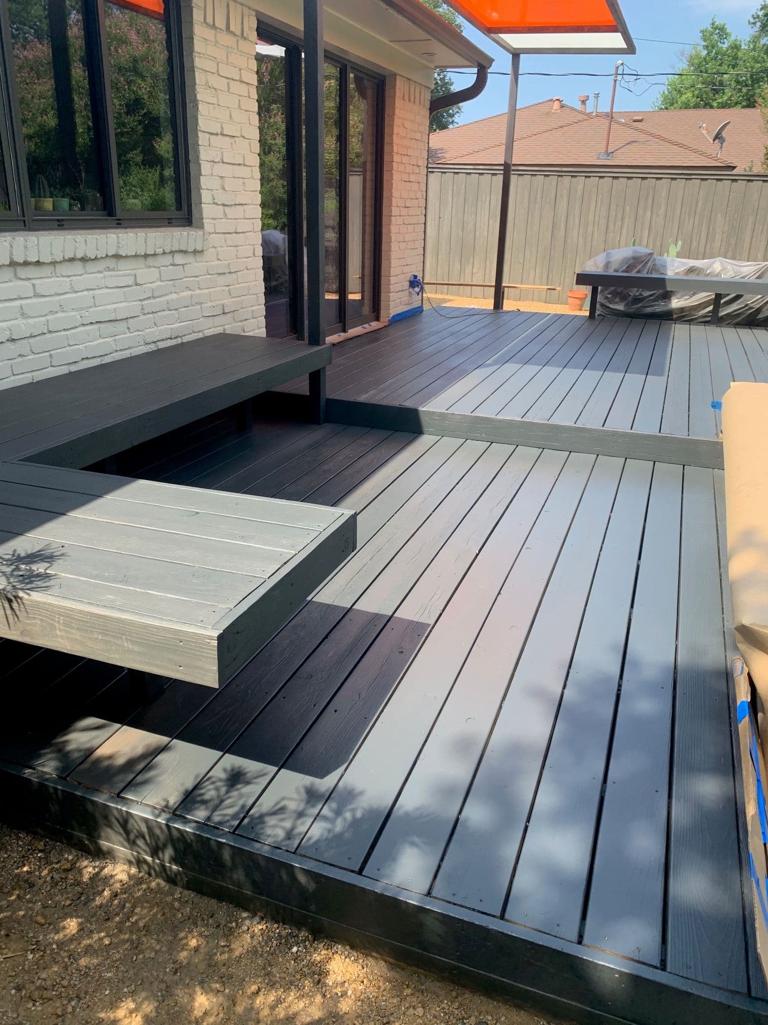 Gallery photos for Stunning Deck Transformations with Expert Staining: Image #4